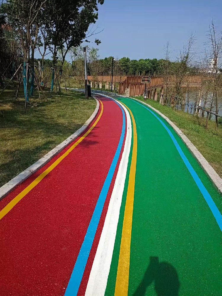 王屋镇小区划线